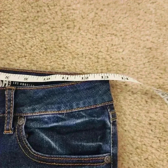 Rewash Blue Jean Capri Shorts Size 1  Dark Distressed Mid Length 26" Waist #G239 - Picture 5 of 5